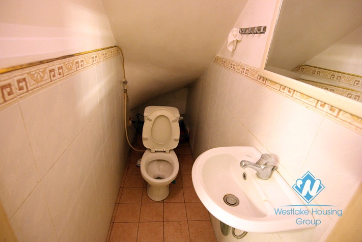 Nice house for rent in Doi Can, Ba Dinh, Ha Noi